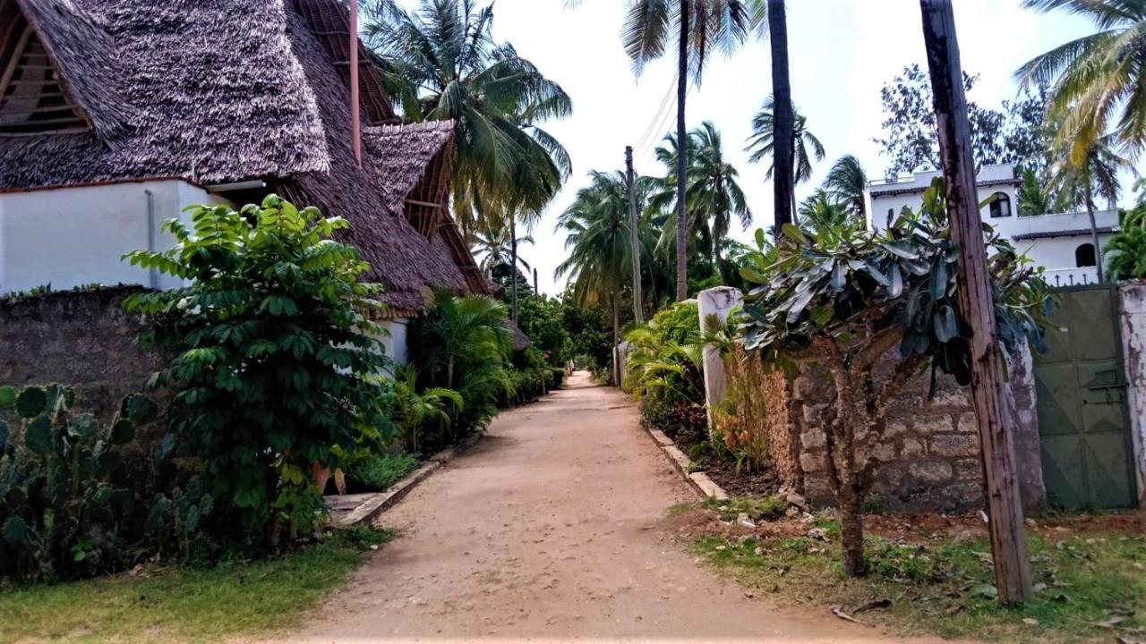 V-Szameitat Homes, Kongo River Diani Beach Luaran gambar